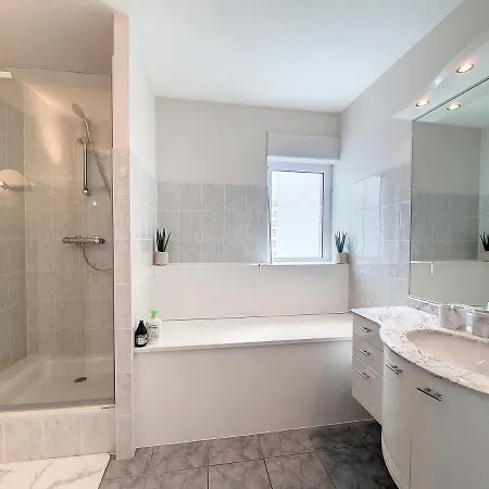 Neuf - Tram - Parking - 아파트 *