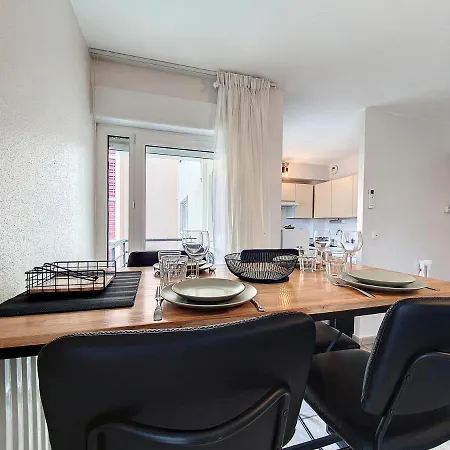 Neuf - Tram - Parking - Apartment Strasbourg